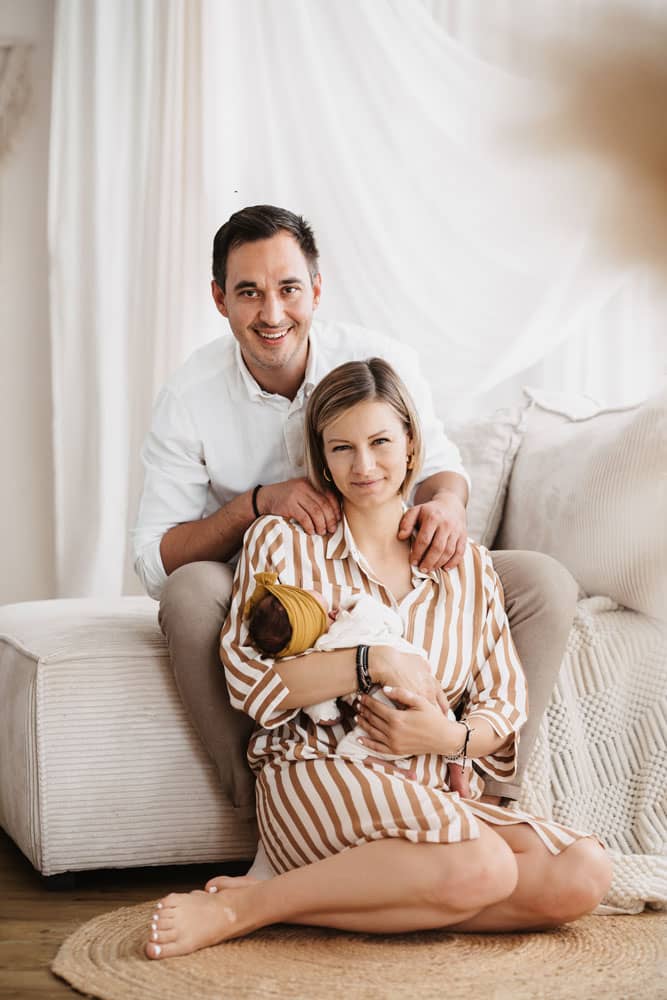 Das Bild zeigt Olver, Verena und Tochter Leni.